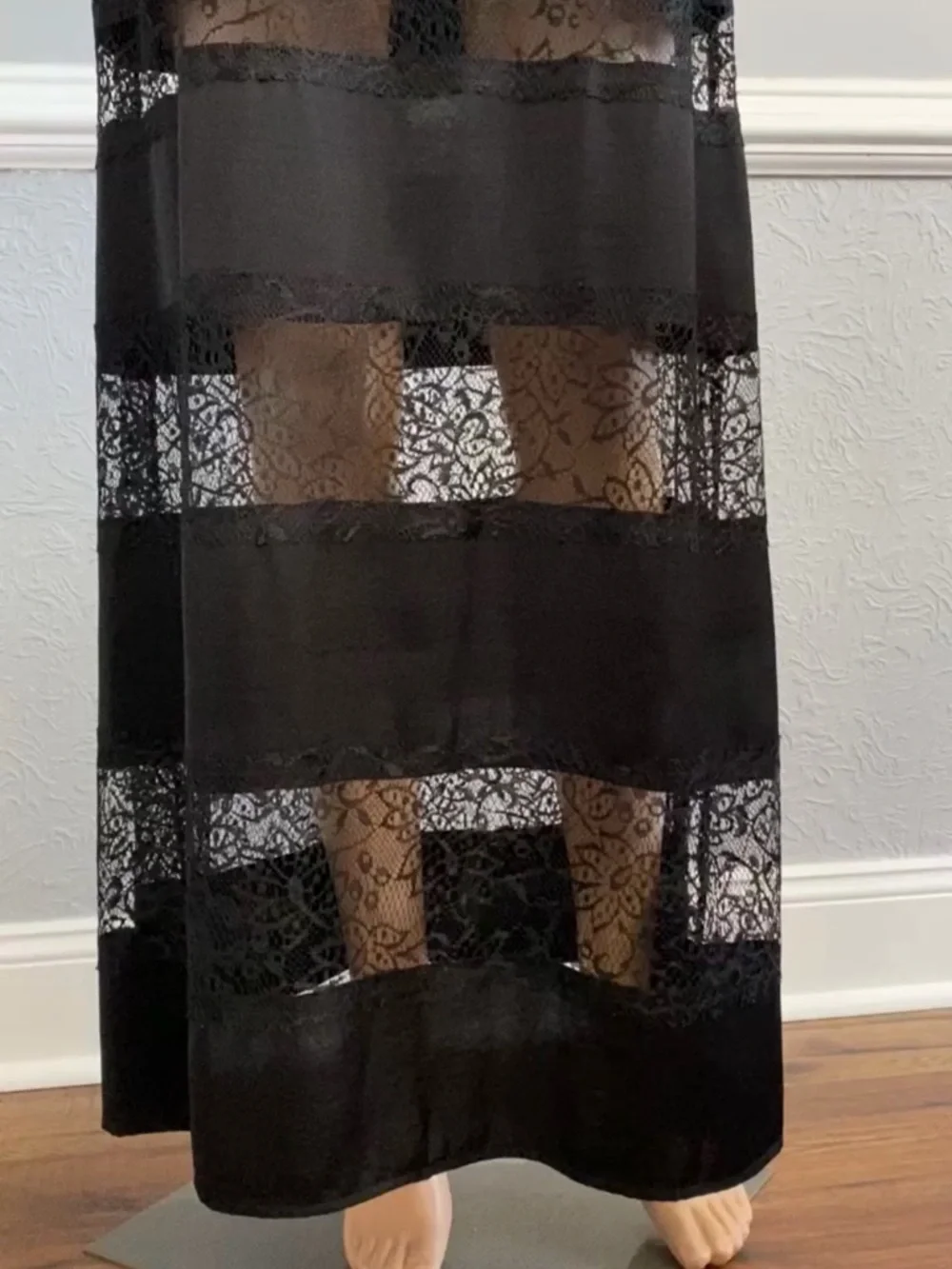 BCBG Angie Black Lace Panel Maxi Dress Size M - Picture 9 of 11